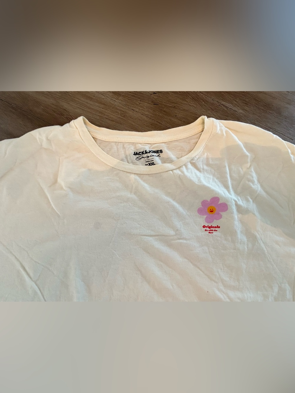 Jack & Jones Men’s Cream Tee with Pink Smiley Flower